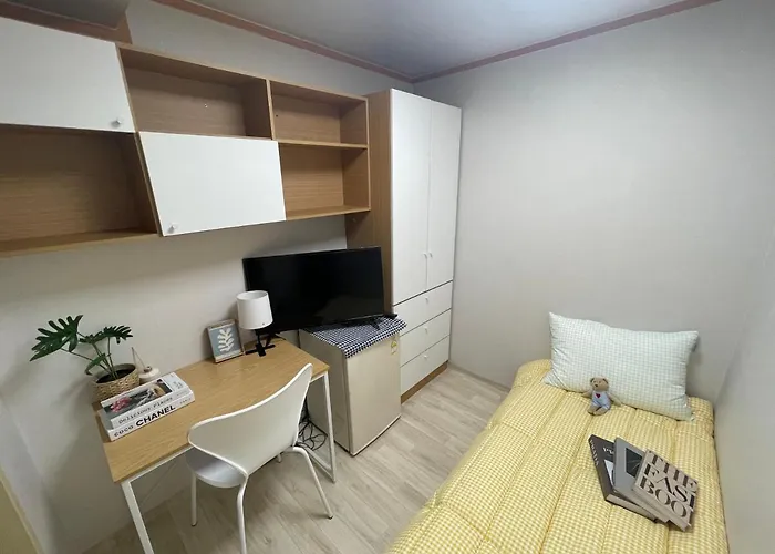 Hue Albergue